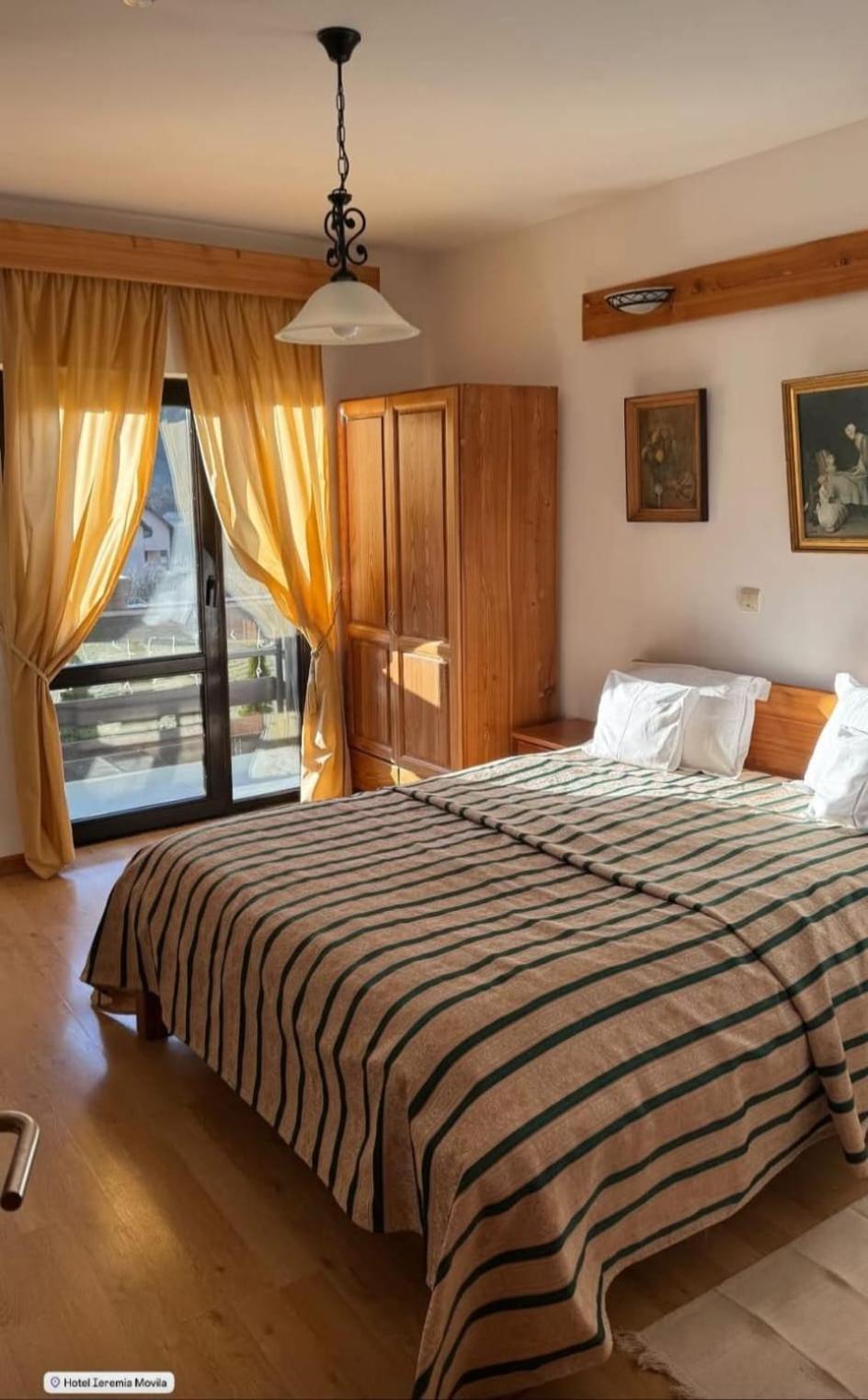Hotel Ieremia Movila Сучевица Экстерьер фото