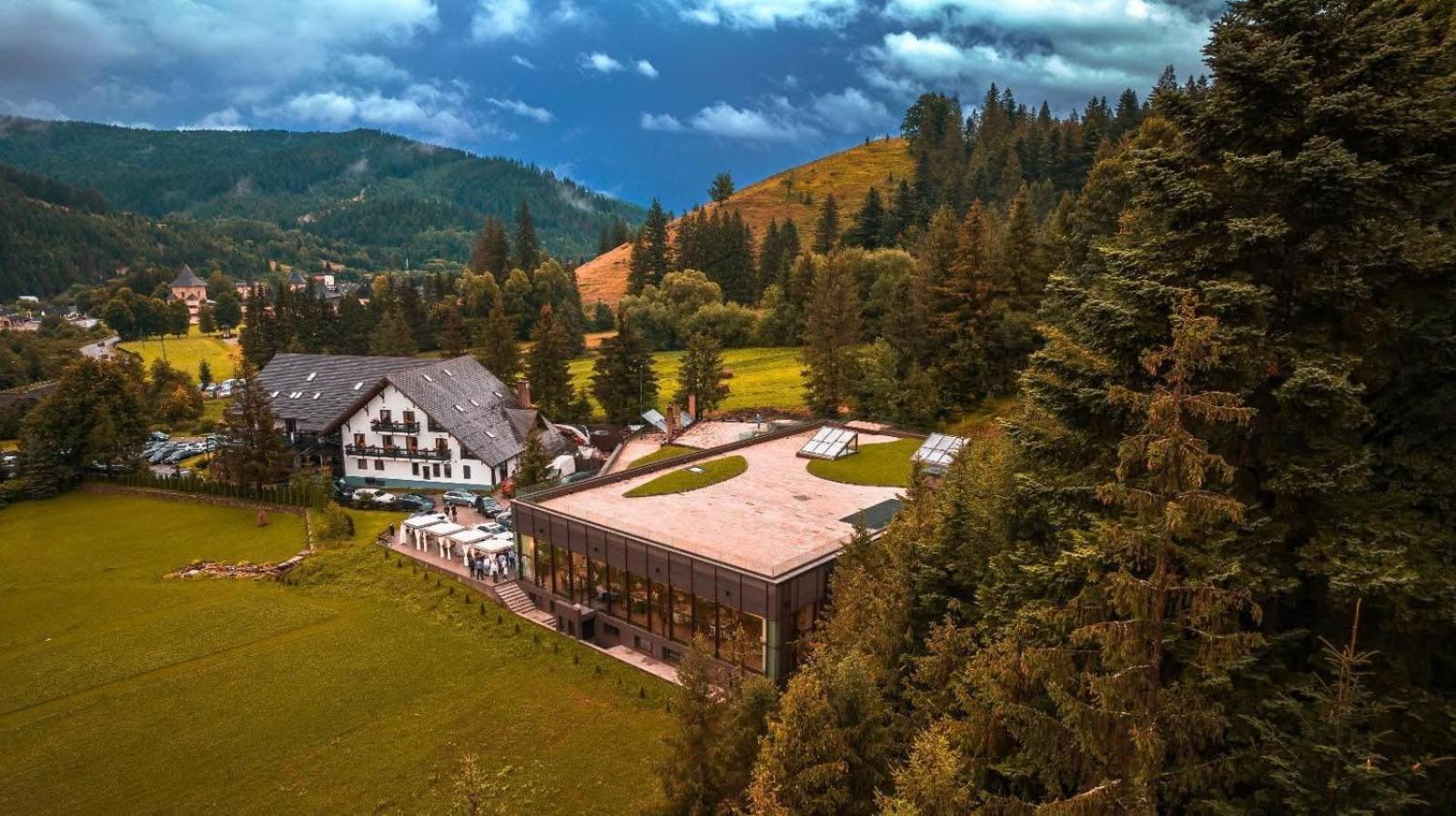Hotel Ieremia Movila Сучевица Экстерьер фото